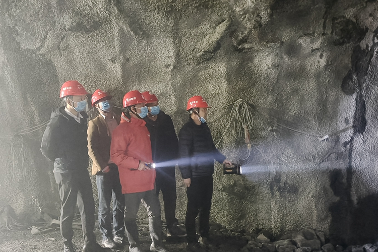 久馬高速：多向(xiàng)發(fā)力 共繪安全生産“同心圓”